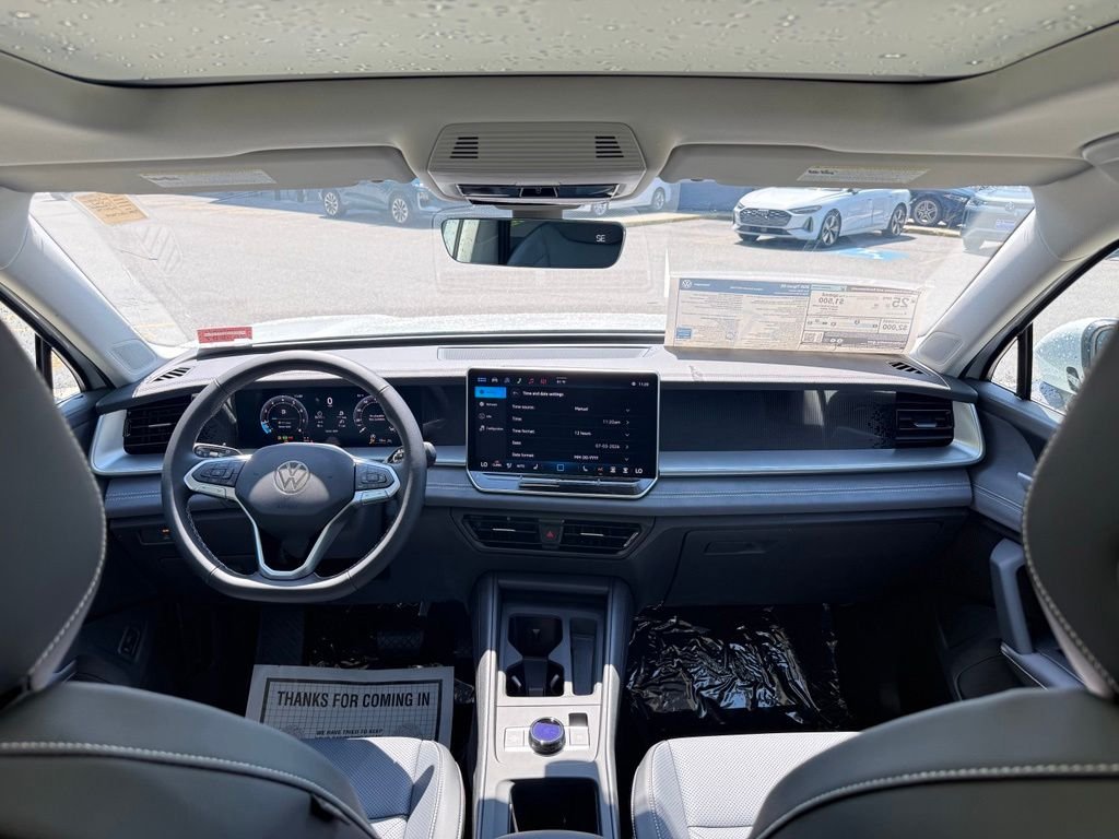 New 2026 White Volkswagen 2.0T SE image 32