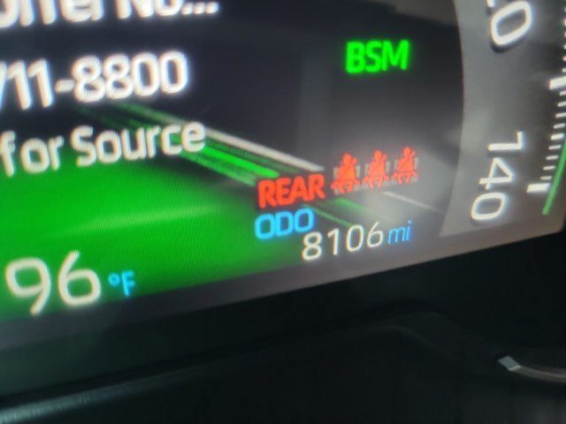 Used 2025 Silver Sky Metallic Toyota XLE image 26