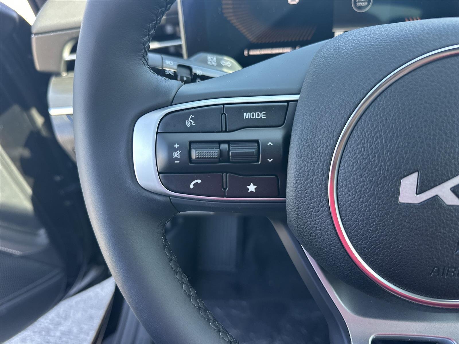 New 2026 Aurora Black Pearl Kia GT-Line image 10