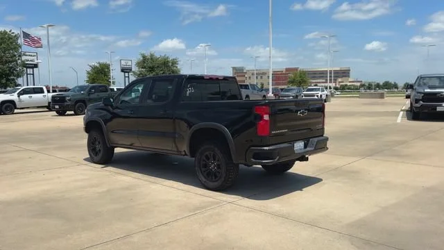 2026 Chevrolet Silverado 1500 ZR2 - Photo 6
