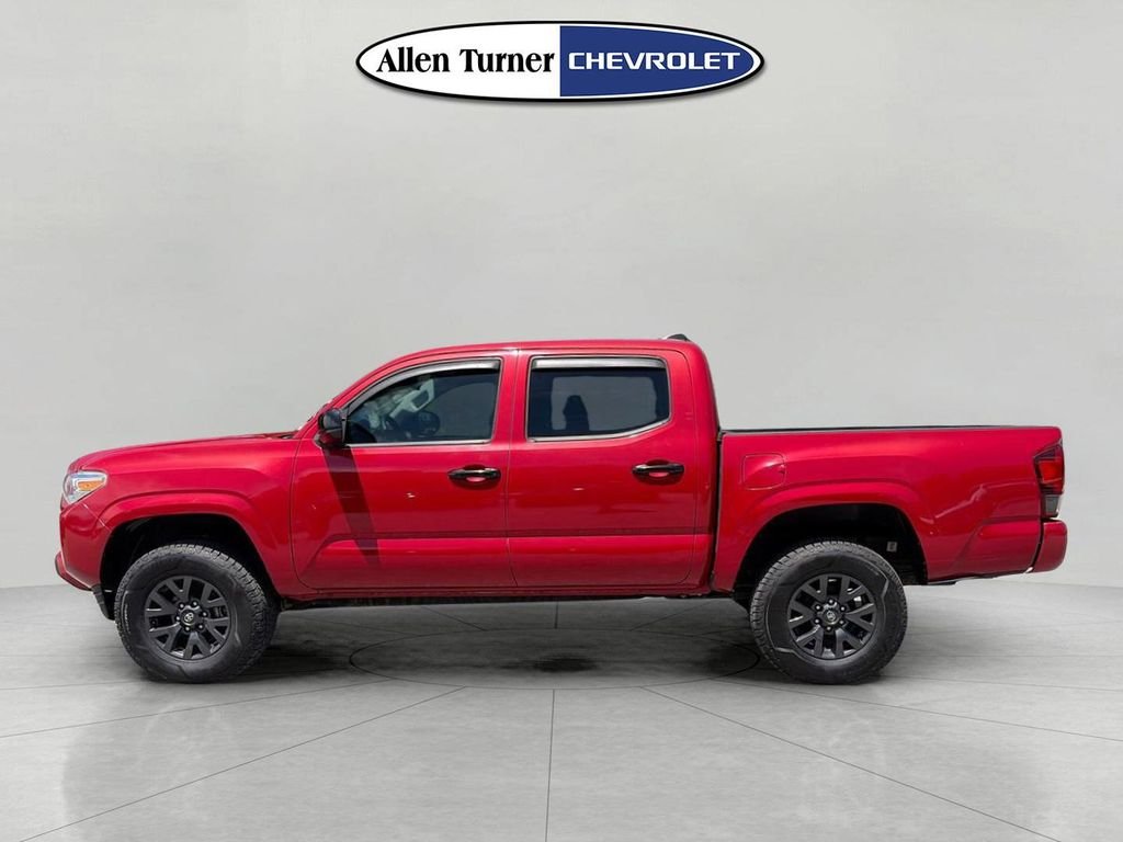 Used 2020 Red Toyota SR image 6
