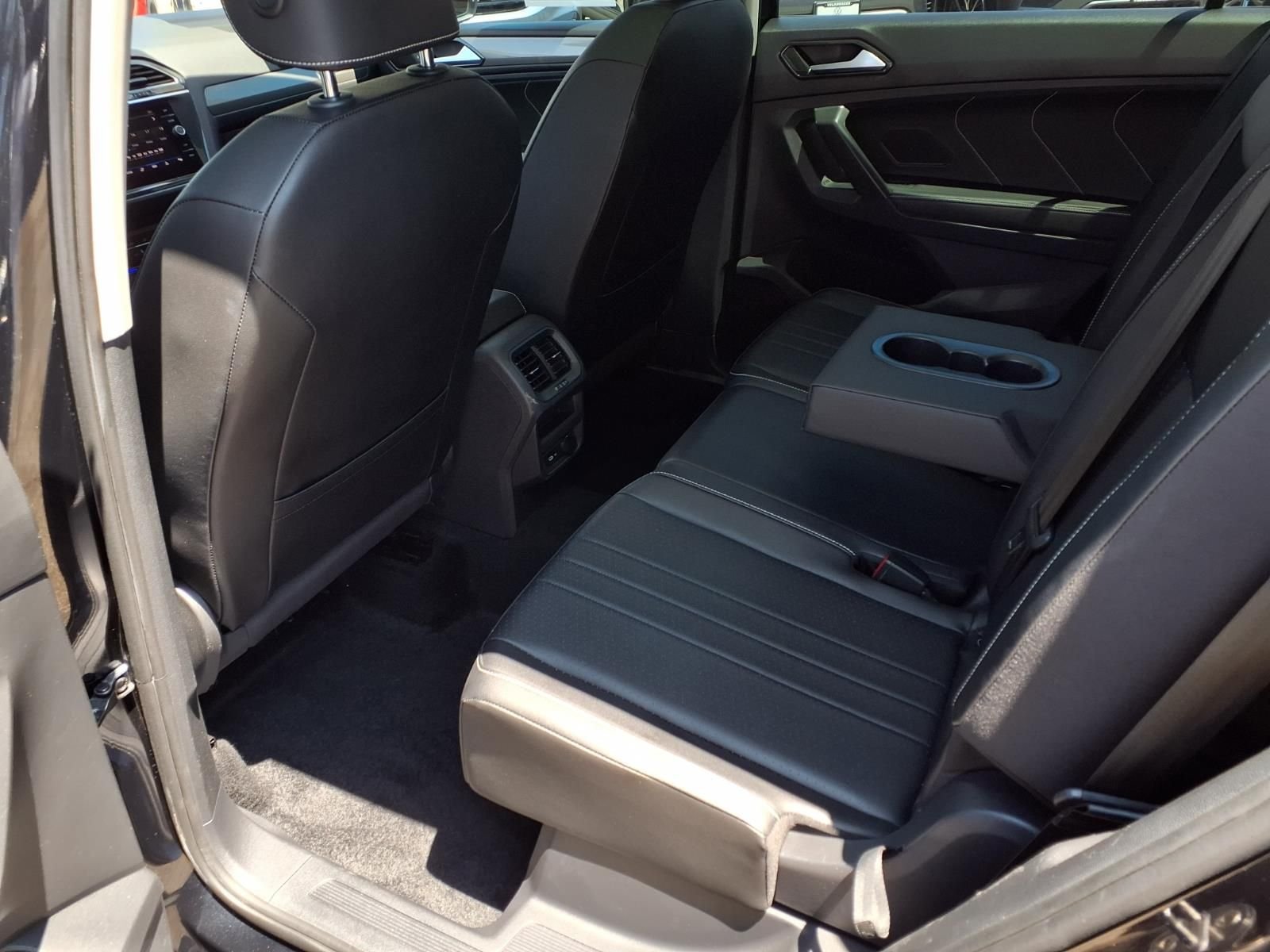 Used 2023 Black Volkswagen 2.0T SE image 19