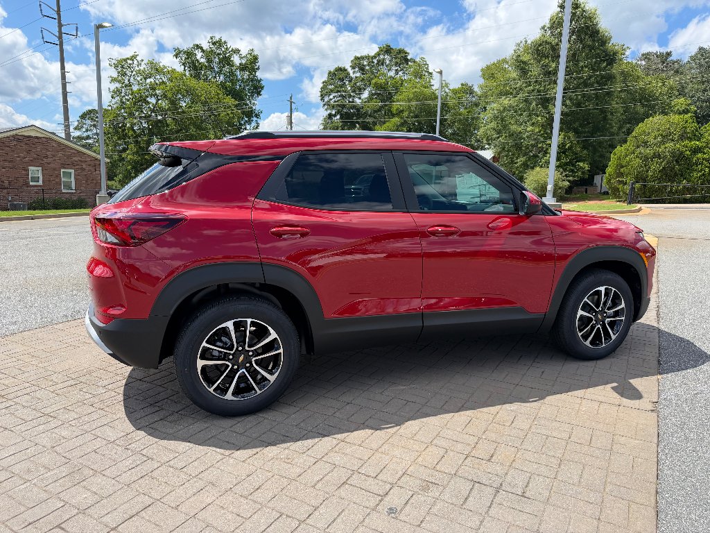 2026 Chevrolet Trailblazer LT - Photo 9