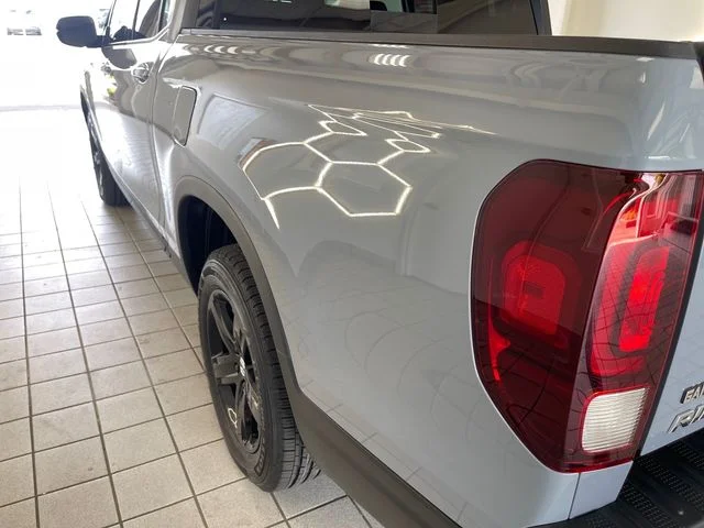 2023 Honda Ridgeline Black Edition - Photo 21