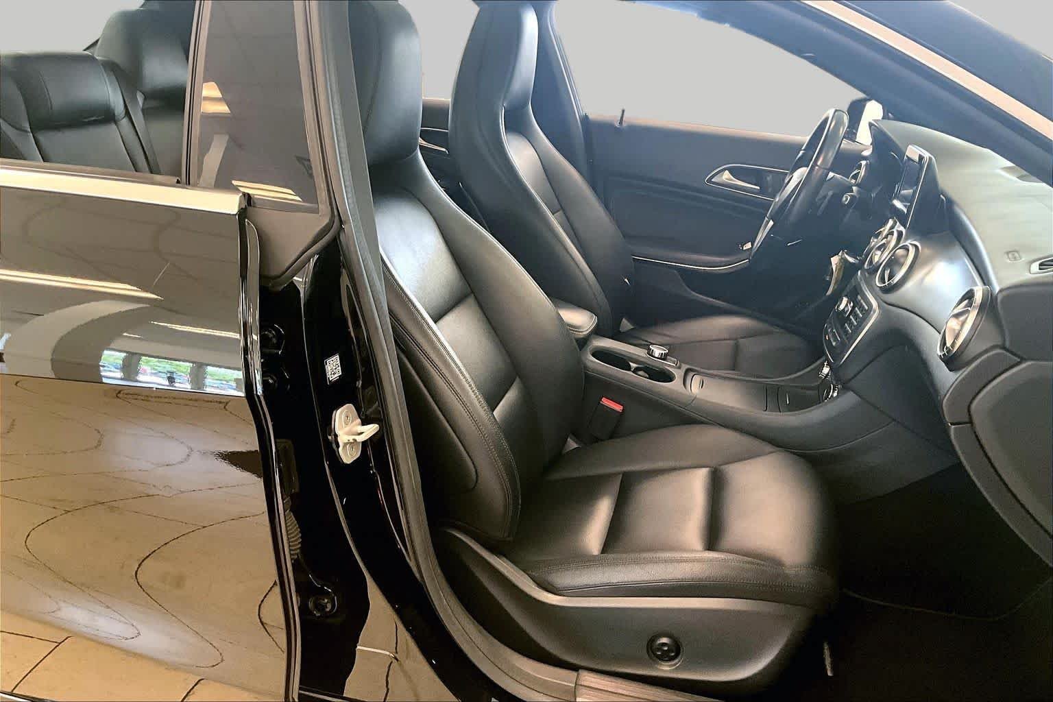 Pre-Owned 2014 Mercedes-Benz CLA 250