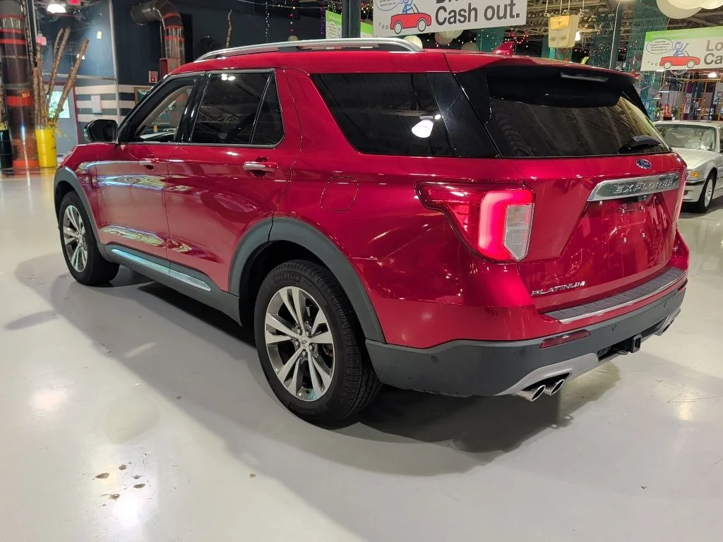 Used 2020 Red Ford Platinum image 16