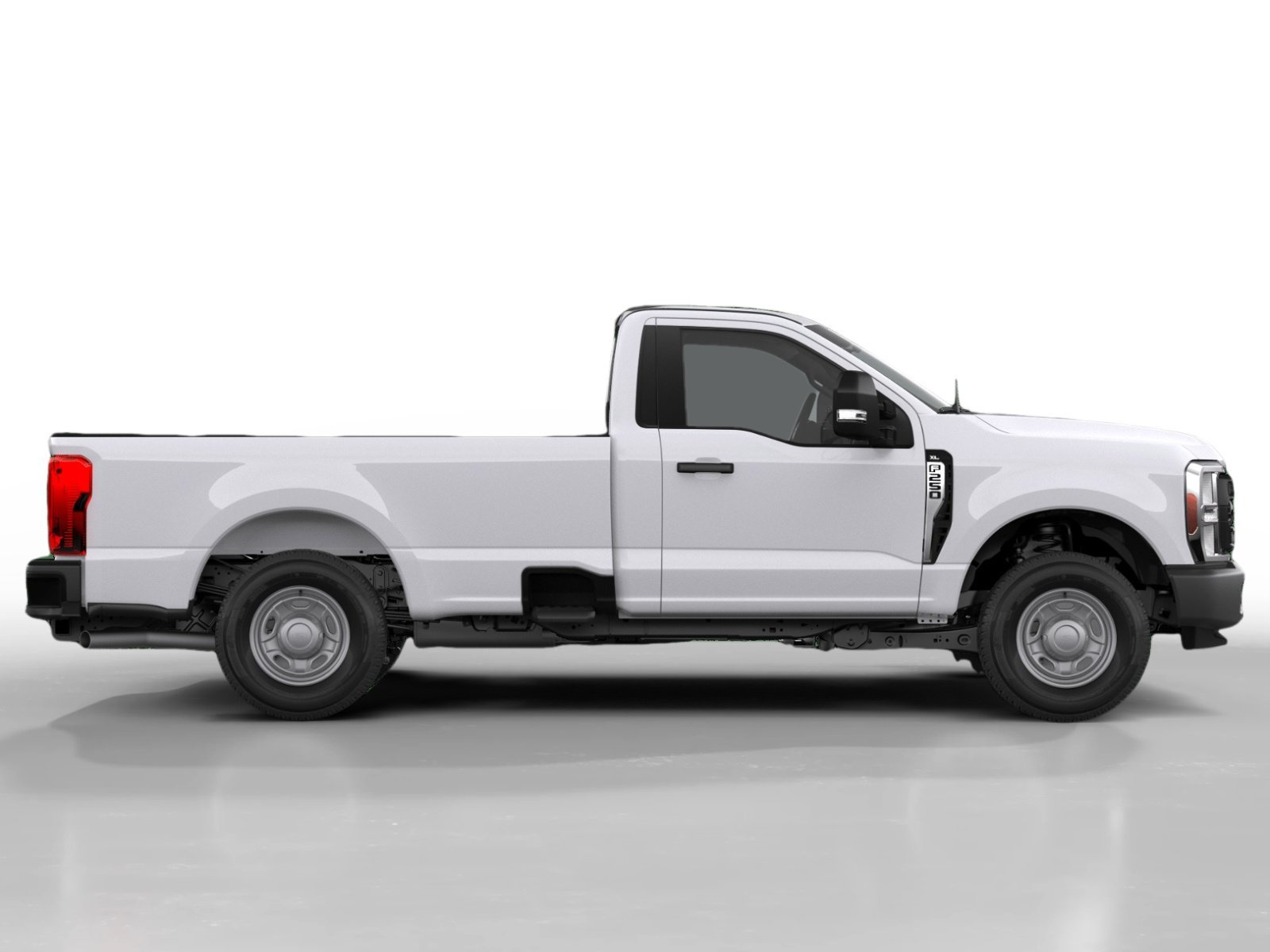 New 2026 Oxford White Ford XL image 5