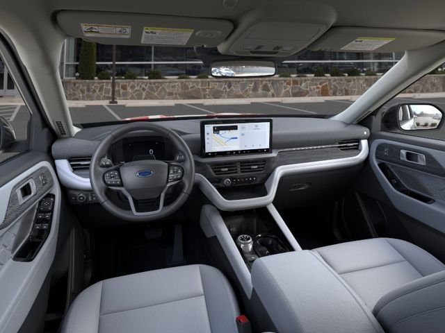New 2026 Rapid Red Metallic Tinted Clearcoat Ford Platinum image 9