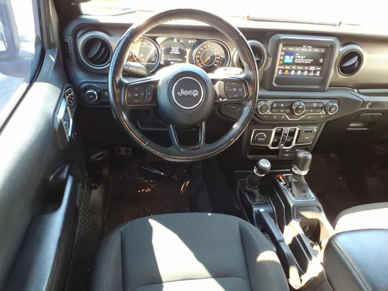 Used 2020 GRAY Jeep Sport S image 7
