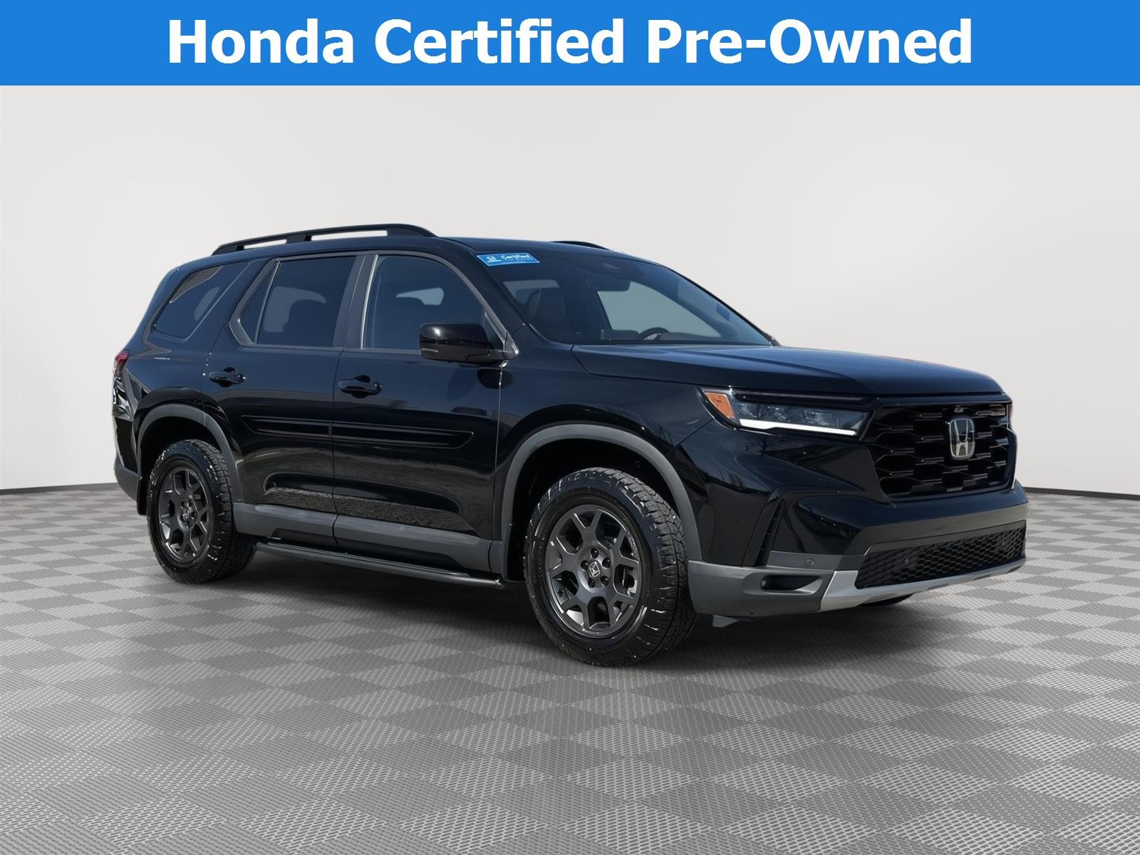 2024 Honda Pilot TrailSport AWD's photo