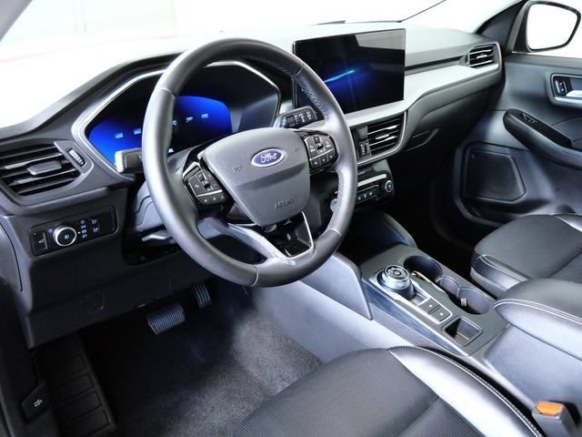 Certified Used 2025 Red Ford Platinum image 3