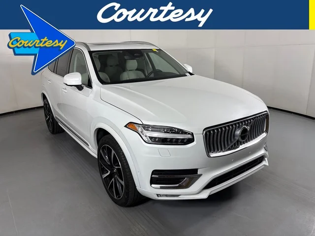 2023 Volvo XC90 B6 Plus 7-Seater
