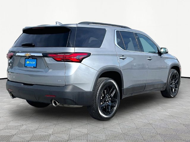 Used 2023 STERLING GRAY METALLIC Chevrolet LT Cloth image 6