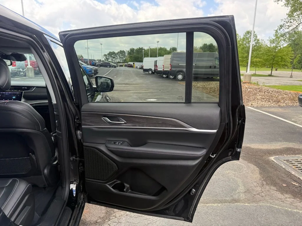 Used 2023 Black Jeep Limited image 49