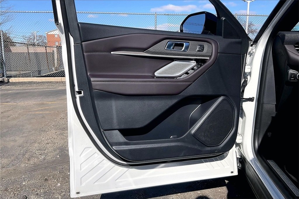 2026 FORD EXPLORER - Image 20