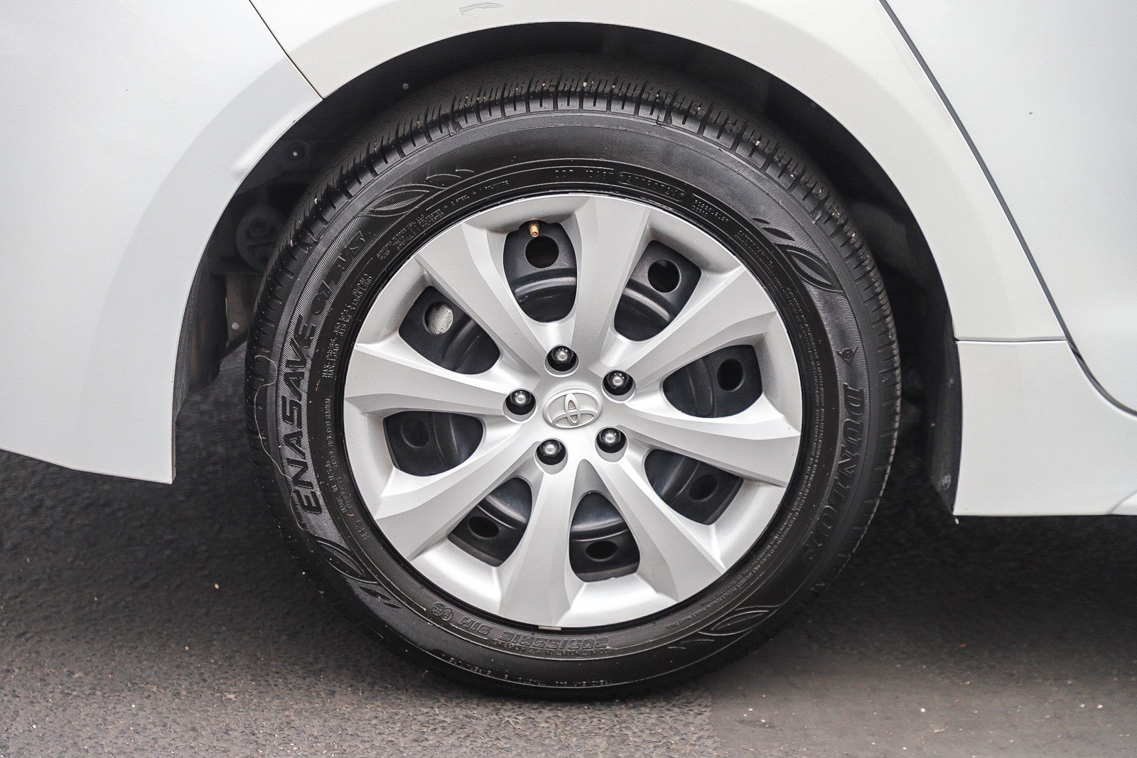 Certified Used 2024 Ice Cap Toyota LE image 11