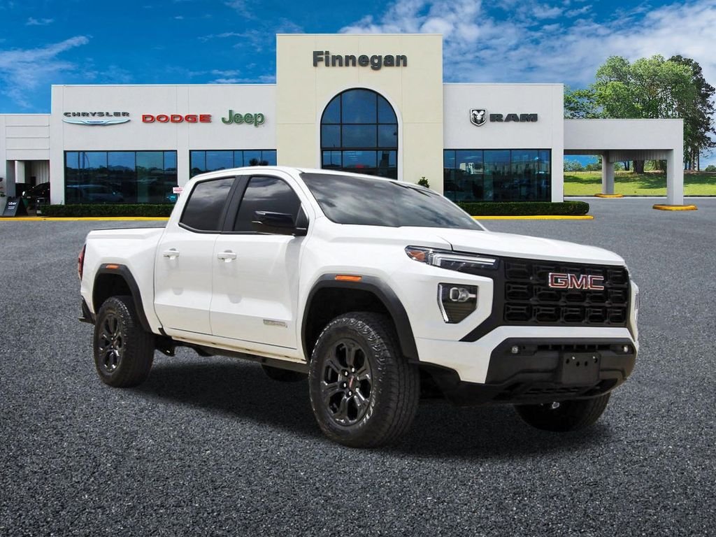 2024 GMC Canyon 4WD Elevation Crew Cab Short Box's photo