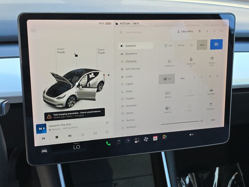 Used 2020 White Tesla Long Range image 32