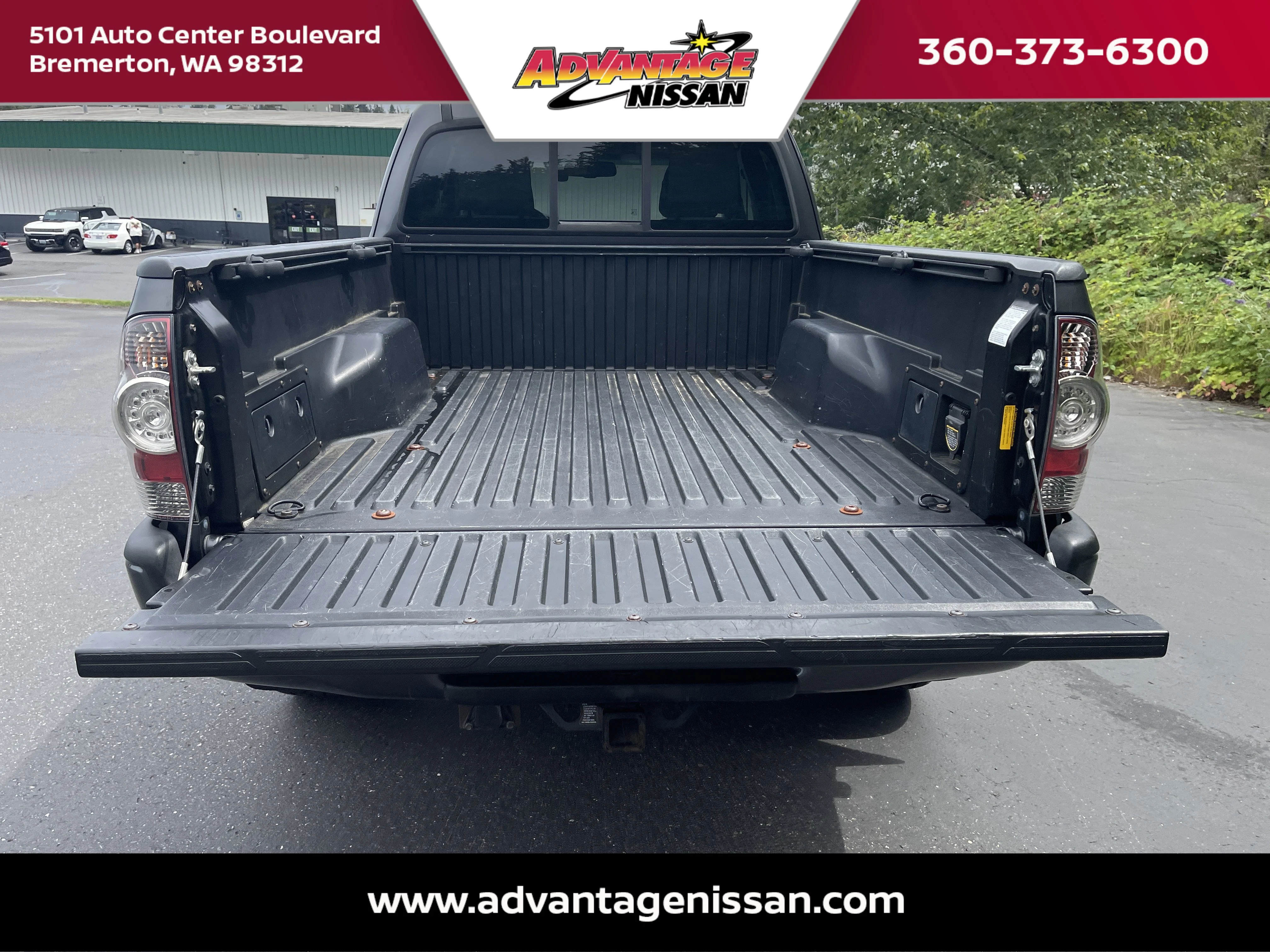 Used 2013 Magnetic Gray Metallic Toyota Base image 6