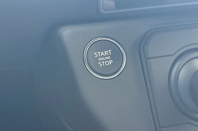 New 2026 Borasco Grey Land Rover X-Dynamic SE image 21