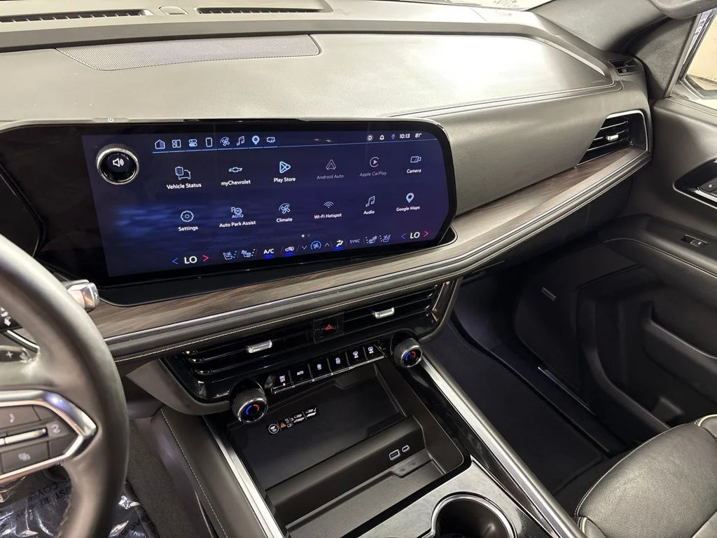 Used 2025 Gray Chevrolet Premier image 39