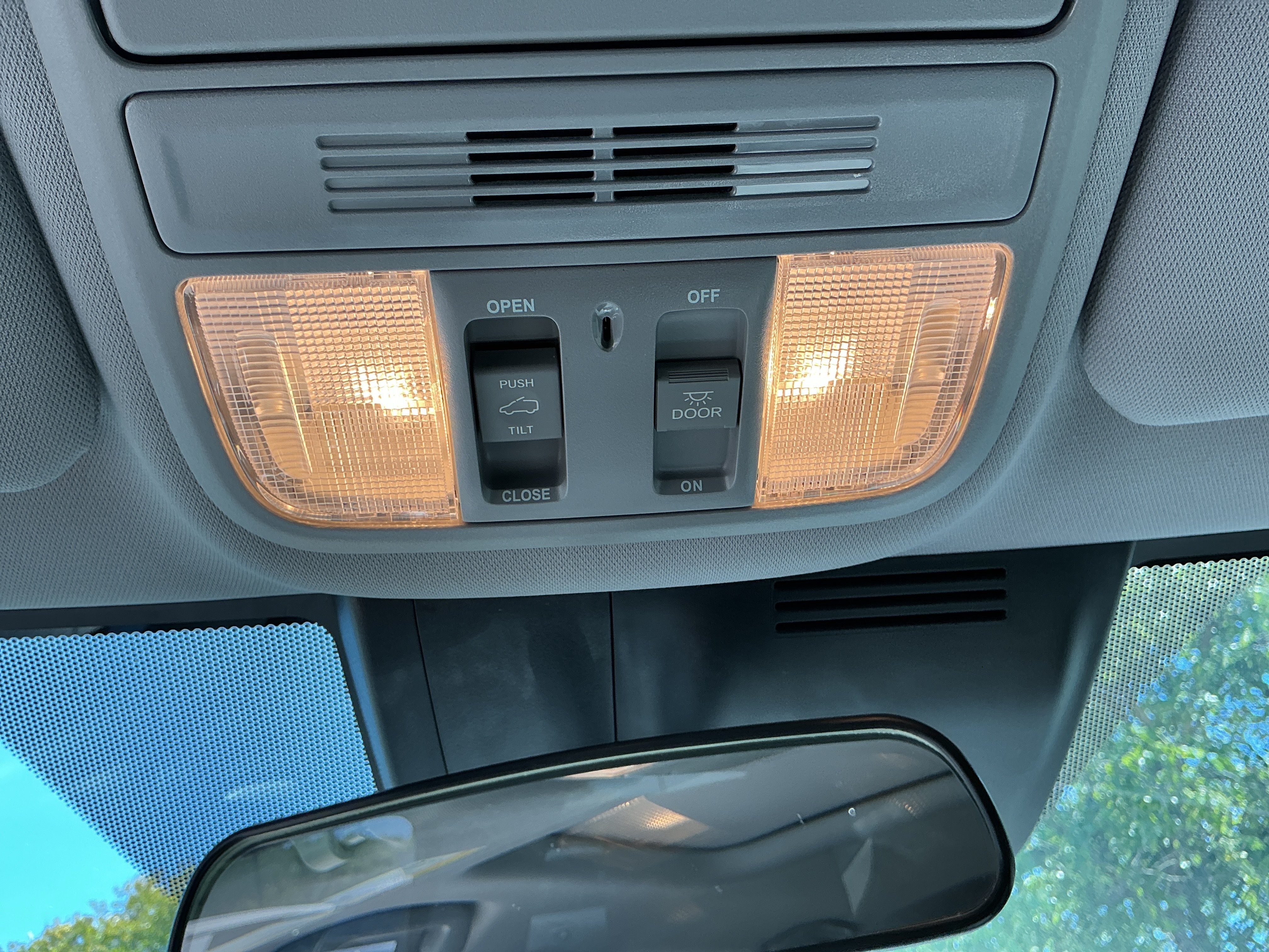 Used 2022 Silver Honda EX image 21