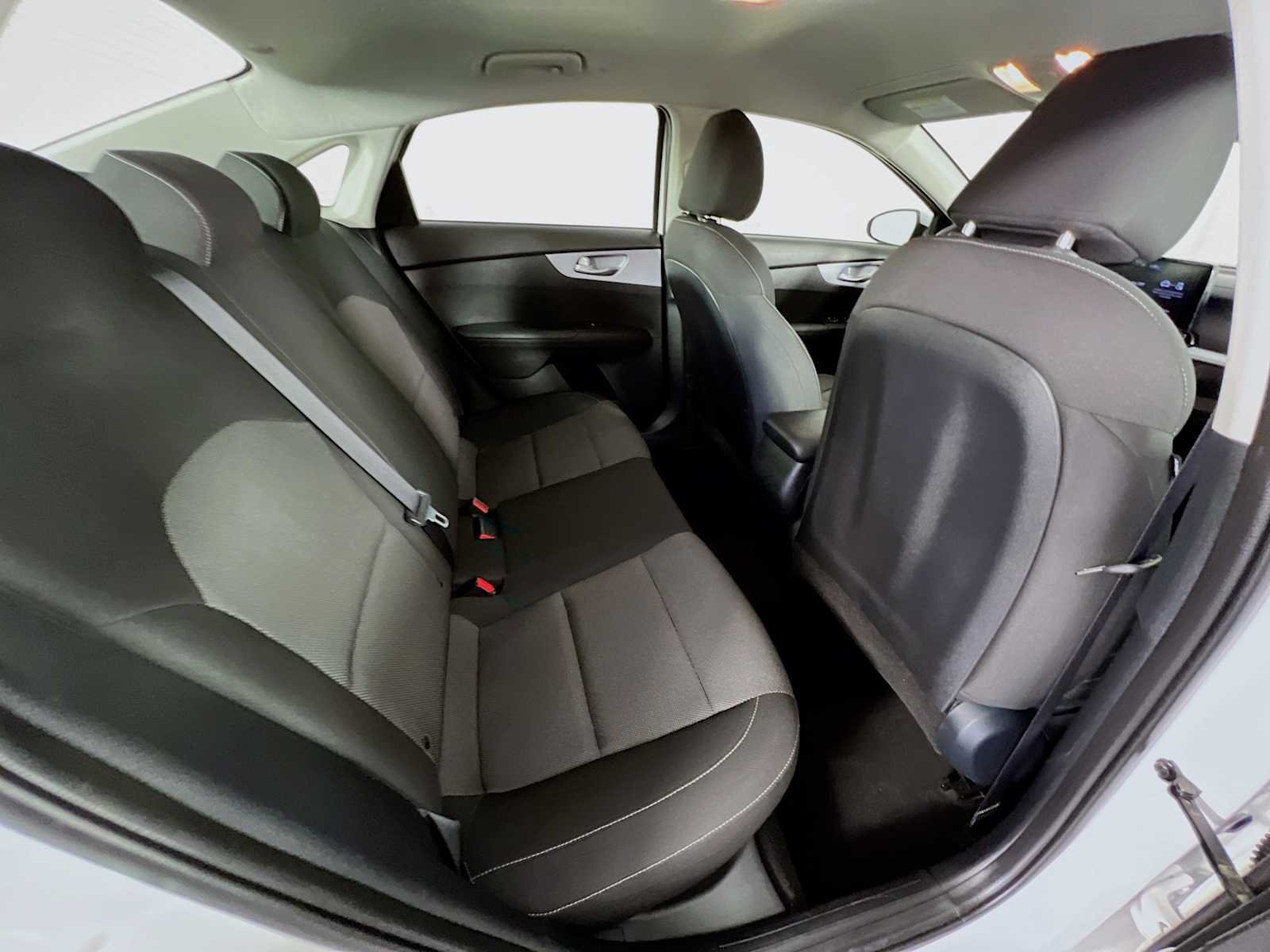 Used 2024 Snow White Pearl Kia LXS image 25