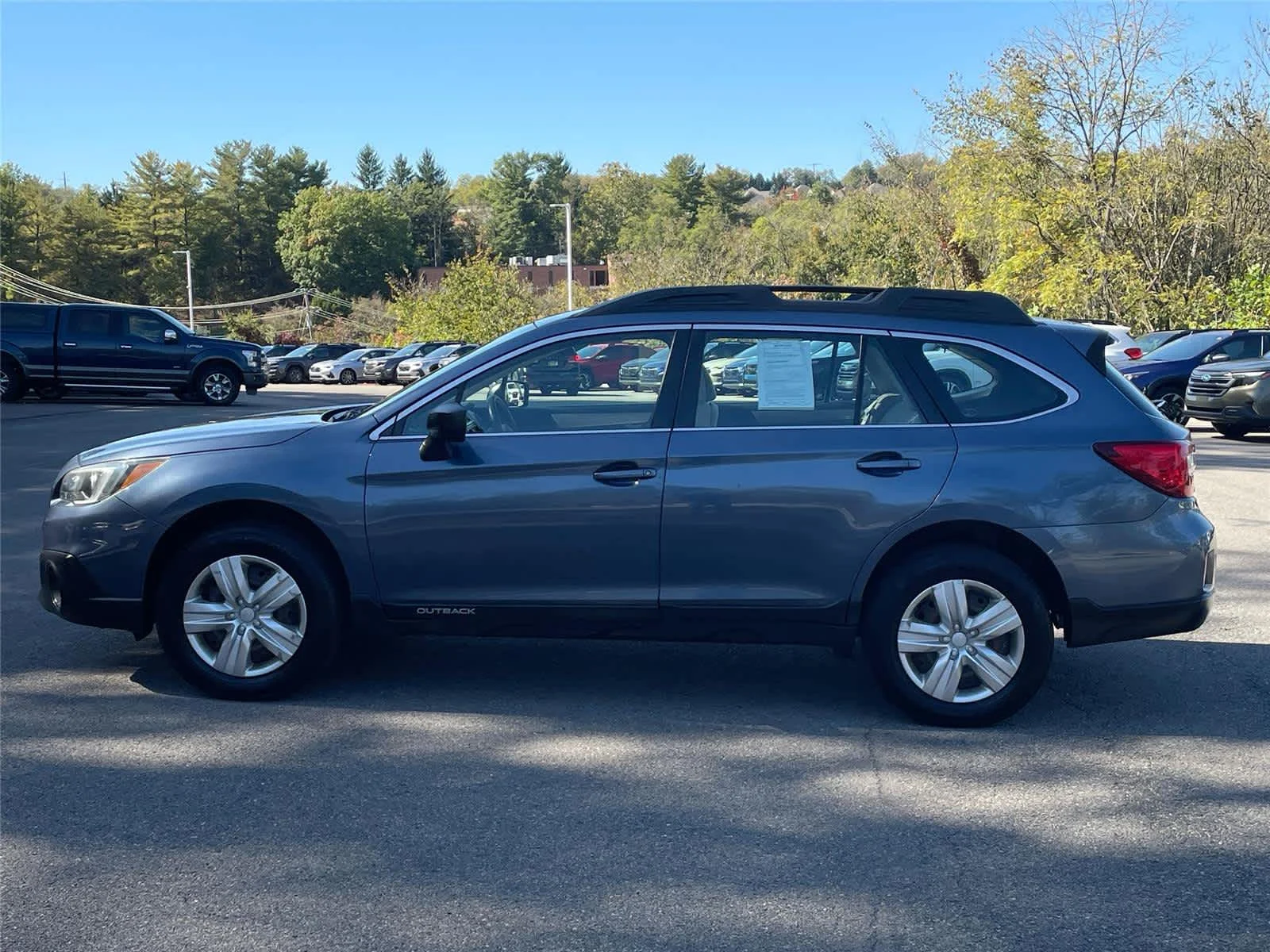 Used 2015 Twilight Blue Metallic Subaru 2.5i image 2