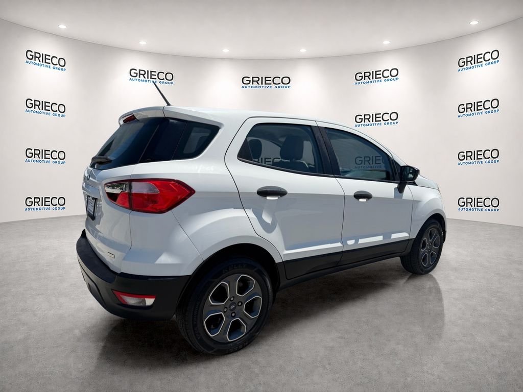 Used 2018 White Ford S image 7