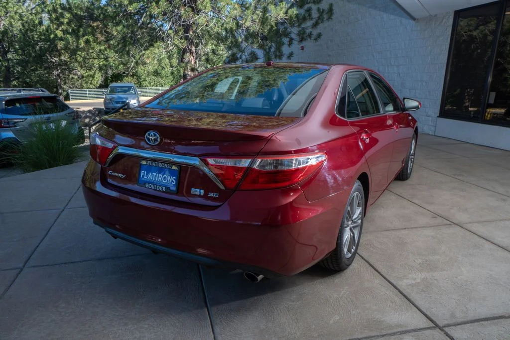 Used 2015 Red Toyota SE image 6