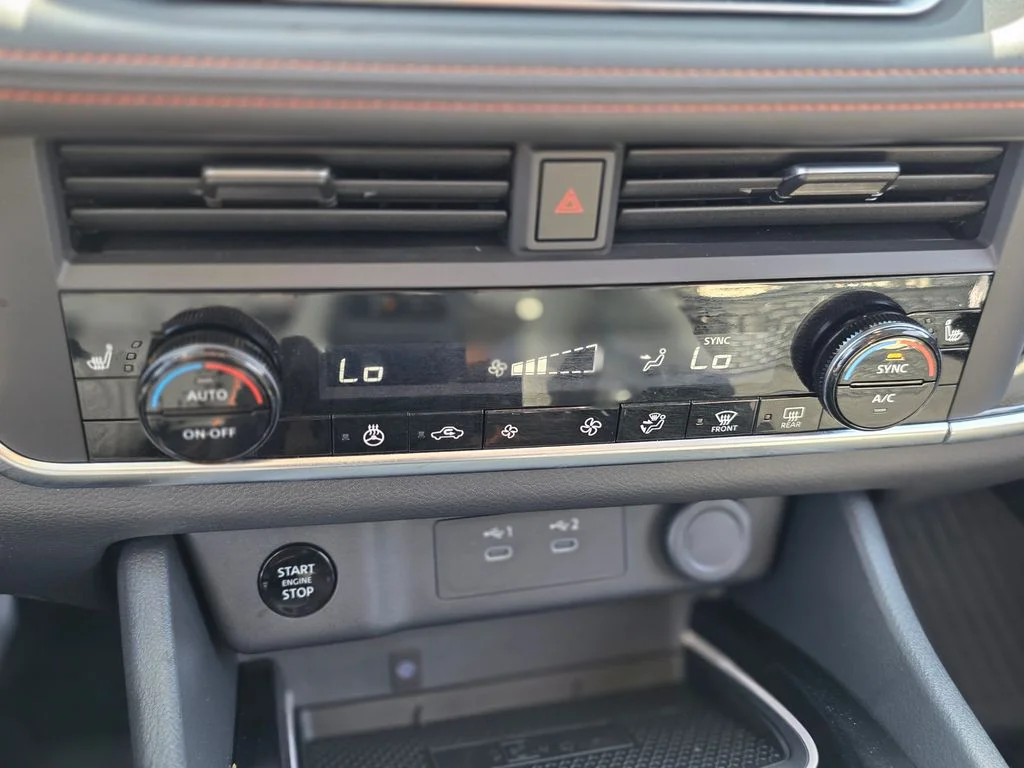 Used 2025 Gray Nissan Rock Creek image 31
