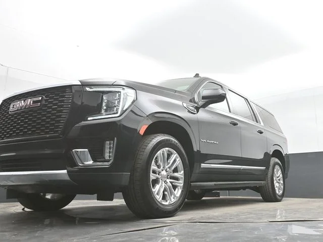 Used 2023 Black GMC SLT image 45