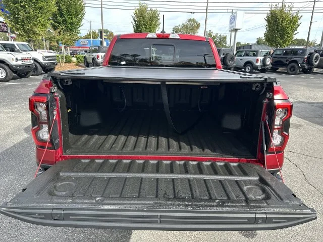 Used 2025 Red Ford XLT image 26