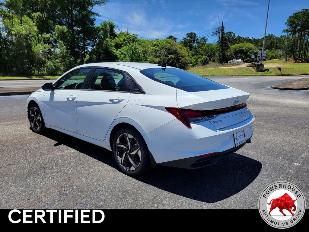 Used 2023 Gray Hyundai SEL image 3