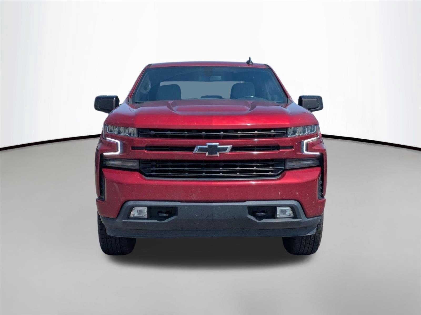 Used 2021 Cherry Red Tintcoat Chevrolet RST image 2