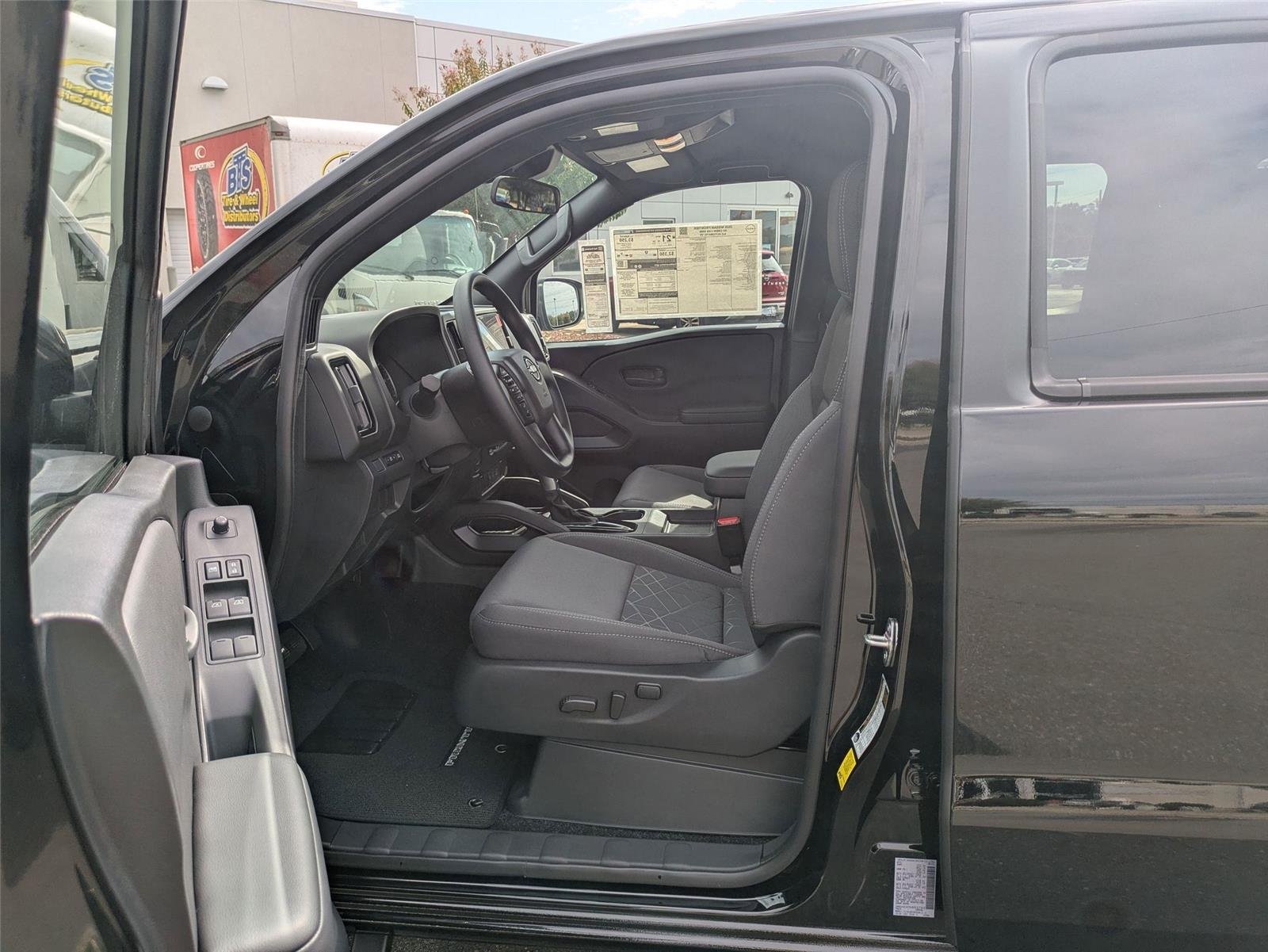 2026 Nissan Frontier SV - Photo 20