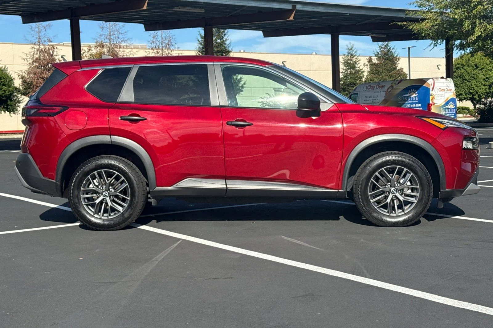2023 Nissan Rogue S - Photo 8
