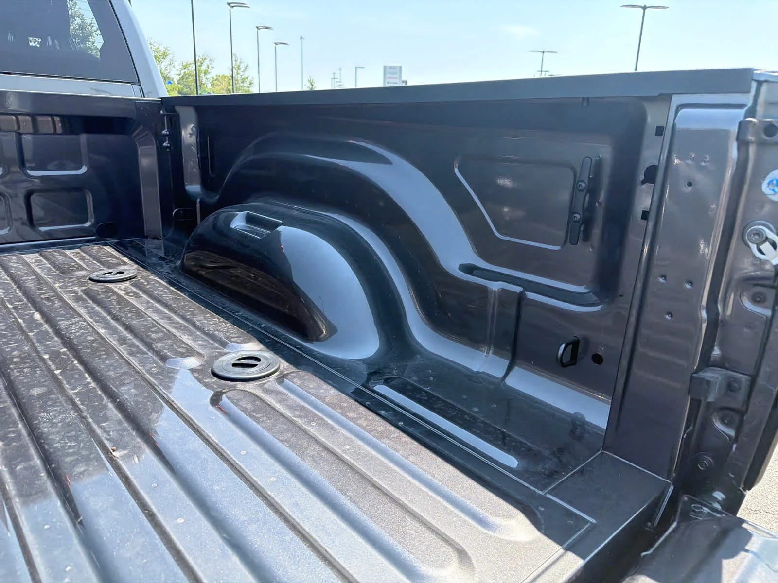 New 2026 Granite Crystal Metallic Clearcoat Ram Tradesman image 10