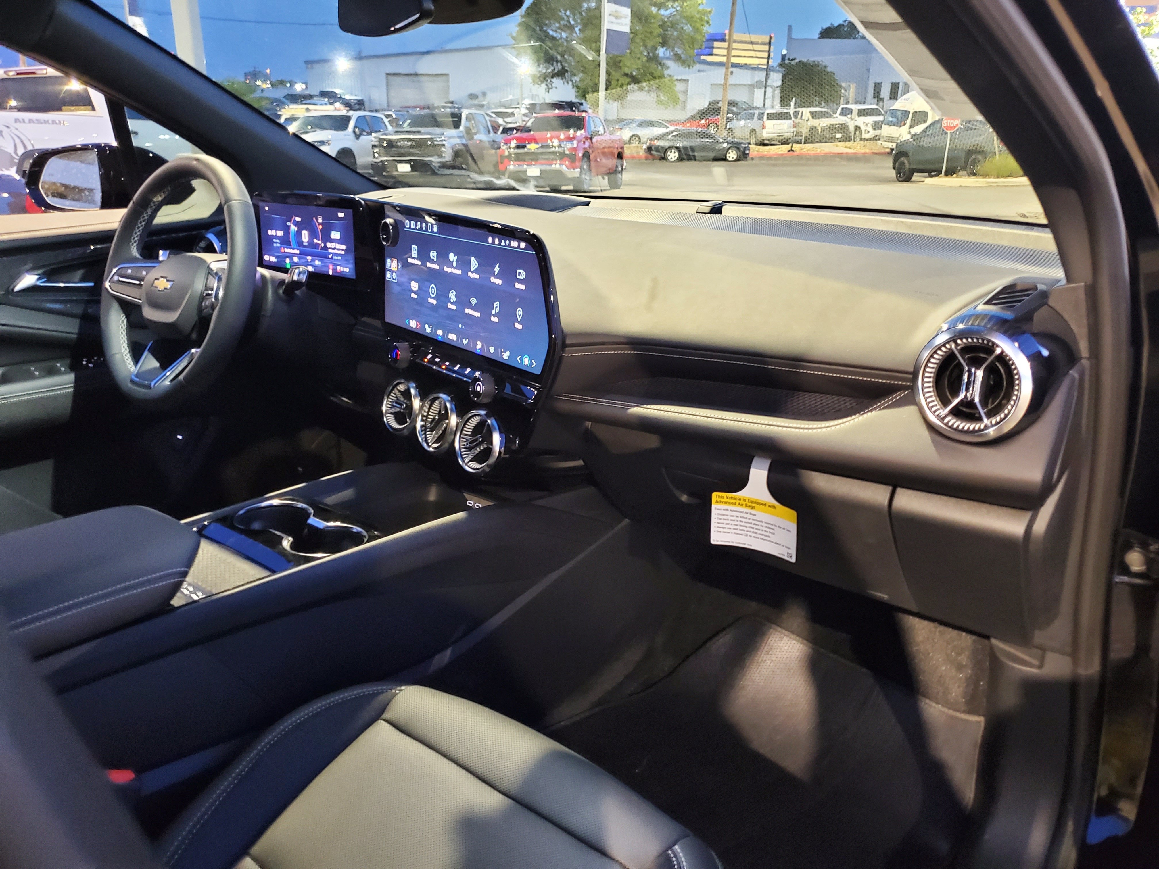 2025 Chevrolet Blazer EV LT - Photo 12