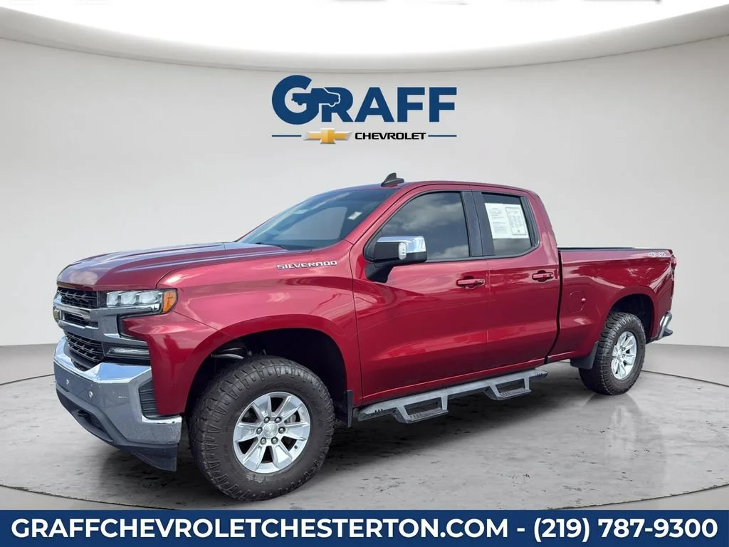 Used 2019 Chevrolet Silverado 1500 LT with VIN 1GCRYDEK4KZ158700 for sale in Burns Harbor, IN