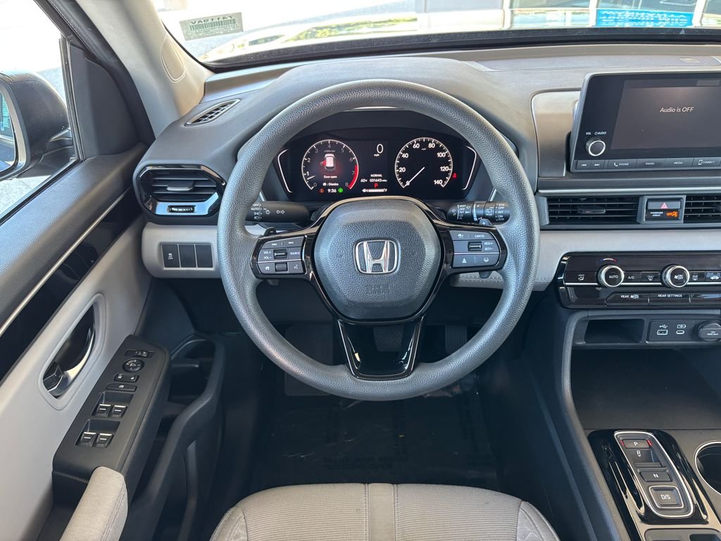 Certified Used 2024 Modern Steel Metallic Honda LX image 10