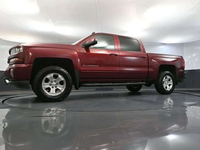 Used 2016 Red Chevrolet LT image 51