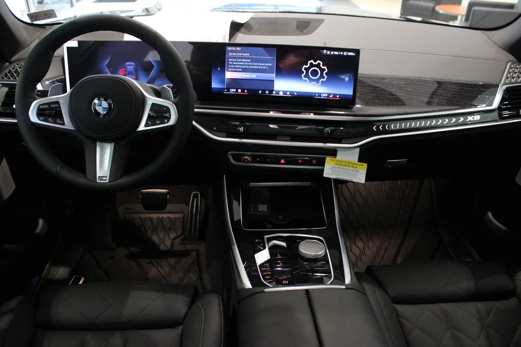 New 2026 Black Sapphire Metallic BMW xDrive40i image 6