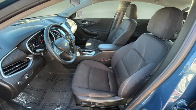 Used 2025 Blue Chevrolet RS image 18