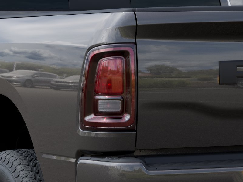 New 2026 Granite Crystal Metallic Clear-Coat Exterior Paint RAM  image 9