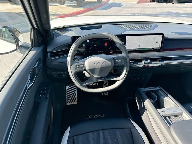 New 2026 Glacial White Pearl / Black Ro Kia GT-Line AWD image 24