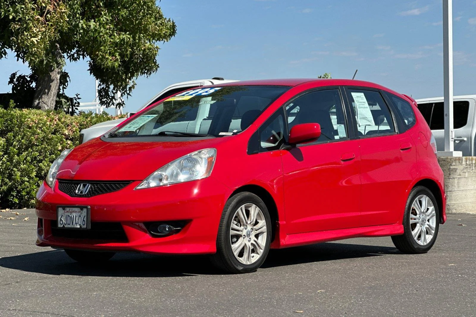 Used 2009 Milano Red Honda Sport image 7