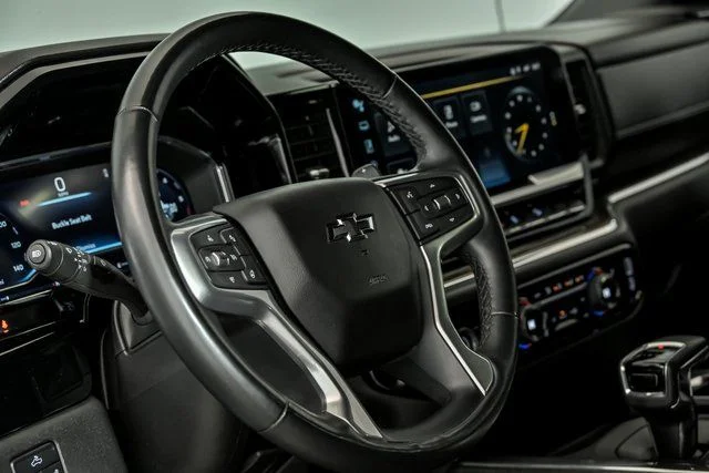 2023 Chevrolet Silverado 1500 RST - Photo 13