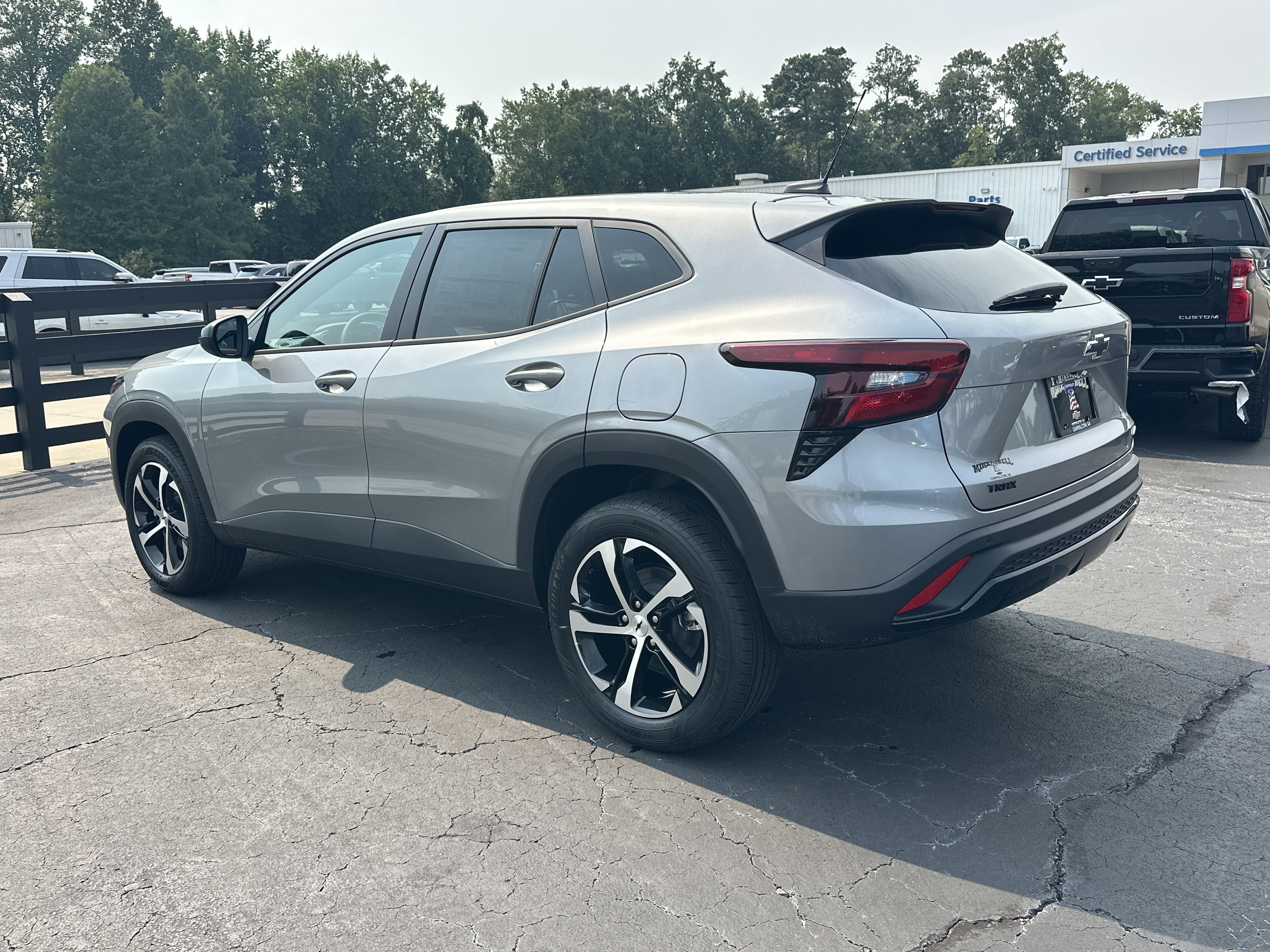 New 2026 Sterling Gray Metallic Chevrolet 1RS image 6