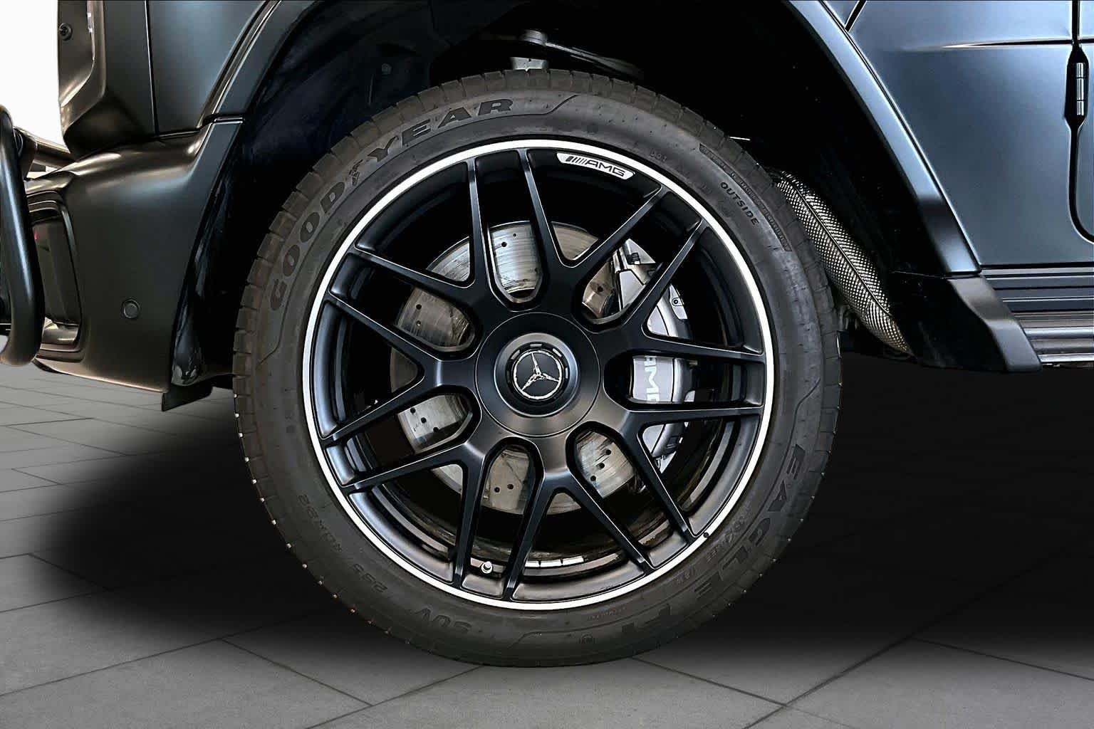 Used 2025  Mercedes-Benz AMG® G 63 image 11